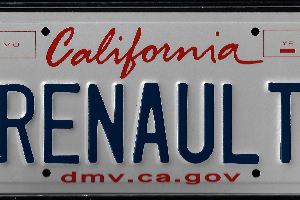 A california license plate with the name of renaulus.